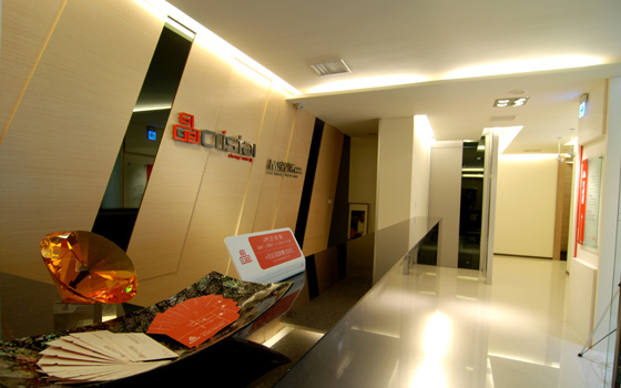 前臺接待，臺南晶綻診所