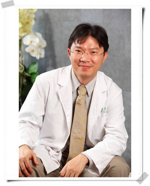 黃志宏,臺(tái)灣群英整形外科診所